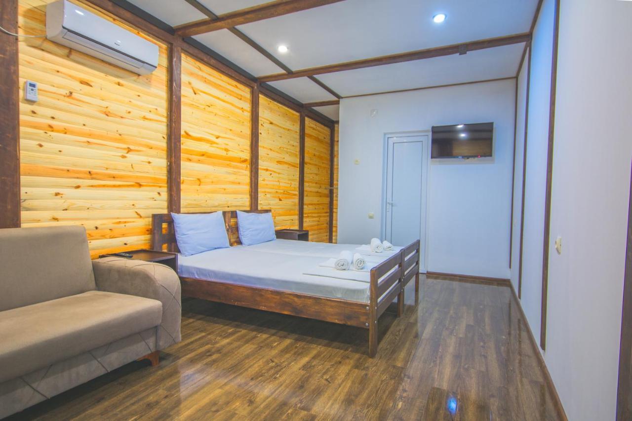 Sister'S Warm Guest House Batumi Exteriér fotografie