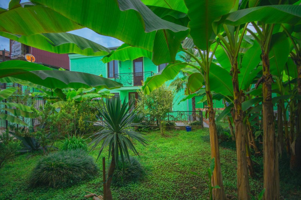 Sister'S Warm Guest House Batumi Exteriér fotografie